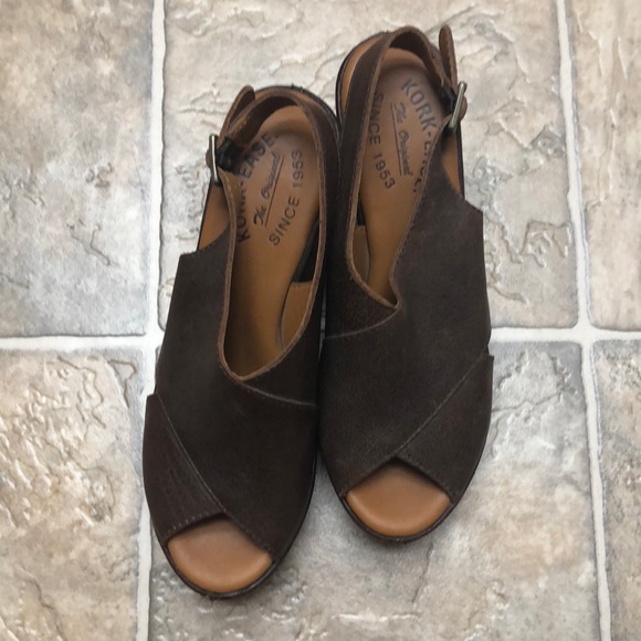 Kork-ease brown leather criss cross platform heels - Picture 2 of 4